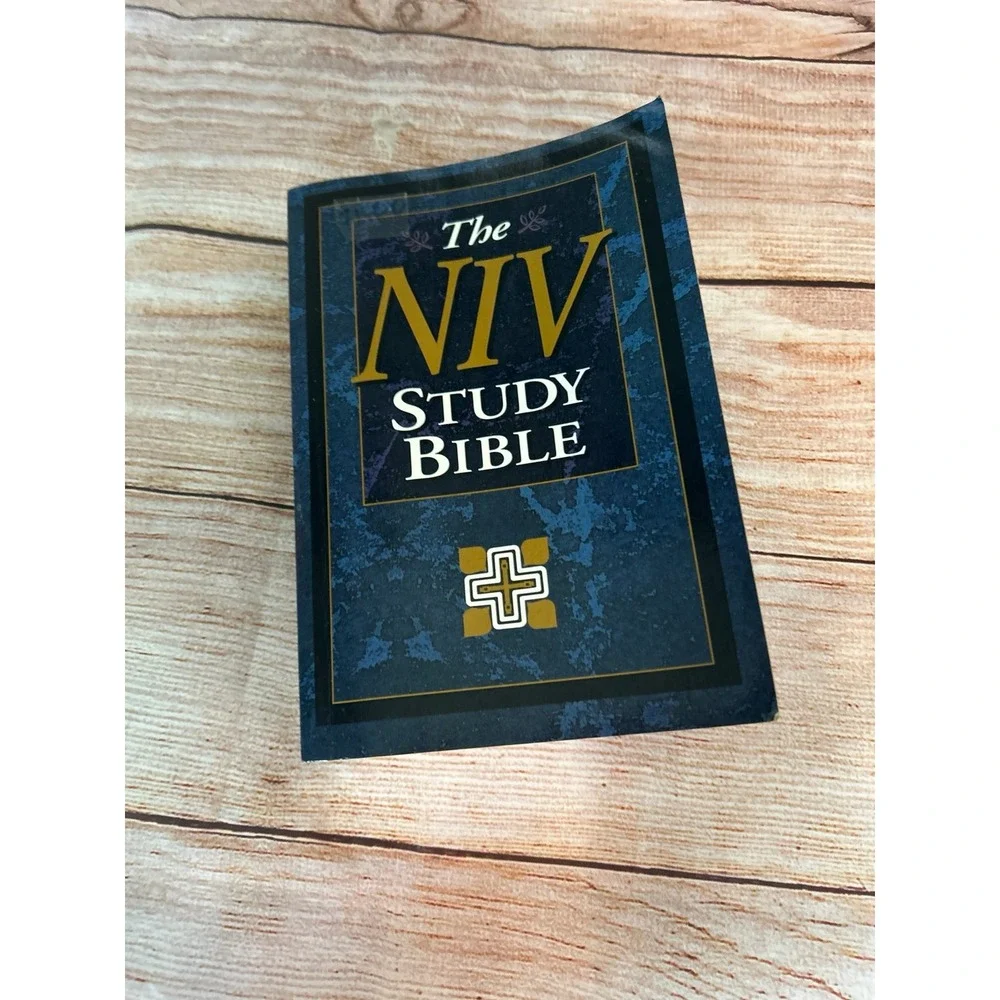 The NIV bible‎